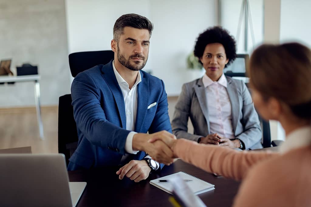 executive search vs. recruitment differences
